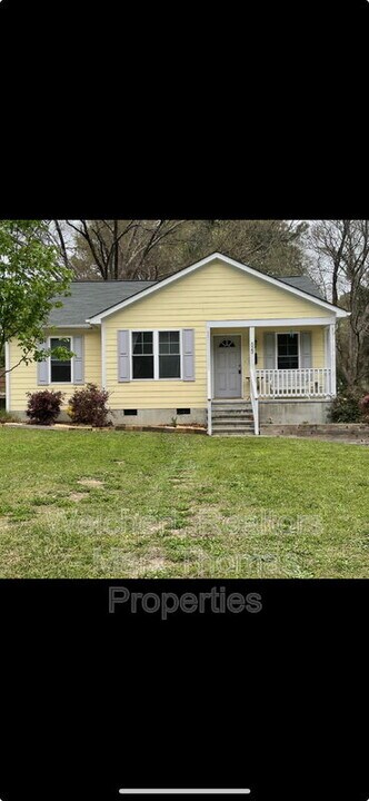 523 Burlington Ave in Durham, NC - Building Photo