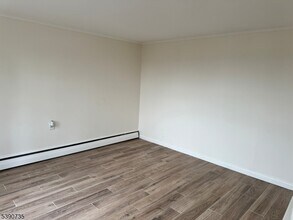223 William St in Boonton, NJ - Building Photo - Building Photo
