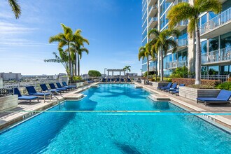 777 N Ashley Dr, Unit 1711 in Tampa, FL - Building Photo - Building Photo