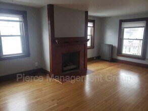 133 Brook St in Manchester, NH - Building Photo - Building Photo