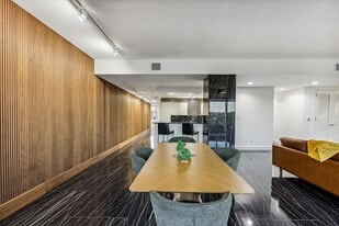 901 W 9th St, Unit 401 in Austin, TX - Building Photo