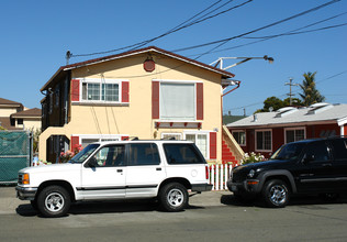 1815 El Dorado in Vallejo, CA - Building Photo - Building Photo