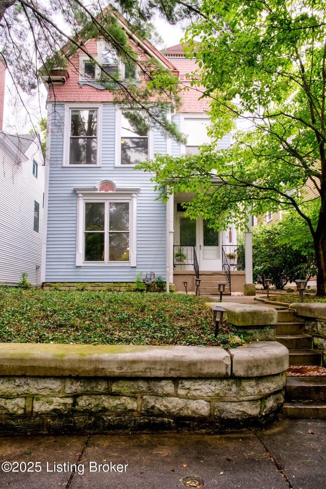 1422 Highland Ave in Louisville, KY - Building Photo - Building Photo