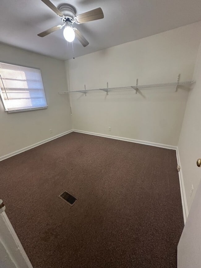 1204 Sixteenth St in Greensboro, NC - Building Photo - Building Photo