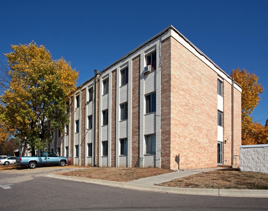 Park Lane Apartments in Buffalo, MN - Building Photo