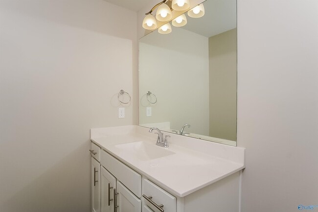 117 Holly Fern Dr. in Harvest, AL - Building Photo - Building Photo