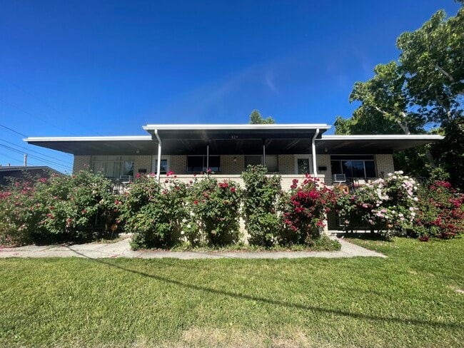 829 E Stratford Ave, Unit 1