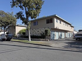 1758 W Sumac Ln in Anaheim, CA - Building Photo