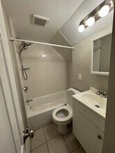 145 Charles St, Unit 1 in Boston, MA - Foto de edificio - Building Photo