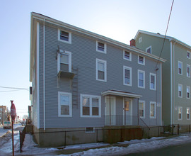 454 3rd St in Fall River, MA - Building Photo - Building Photo