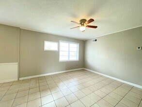 1736 Northfield Dr in Southaven, MS - Building Photo - Building Photo