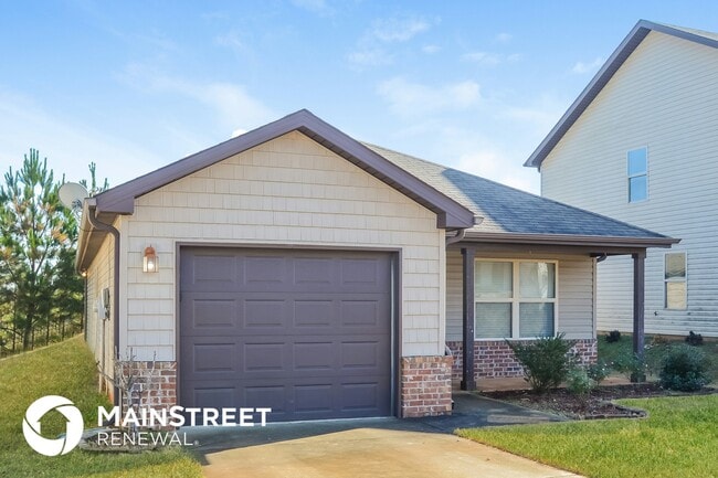 property at 155 Briar Ridge Ln