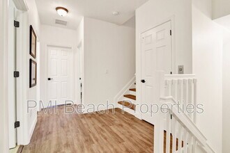 124 W Prive Cir in Delray Beach, FL - Building Photo - Building Photo