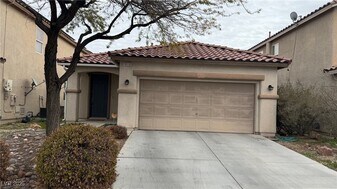 10110 Poppy Plant St in Las Vegas, NV - Building Photo