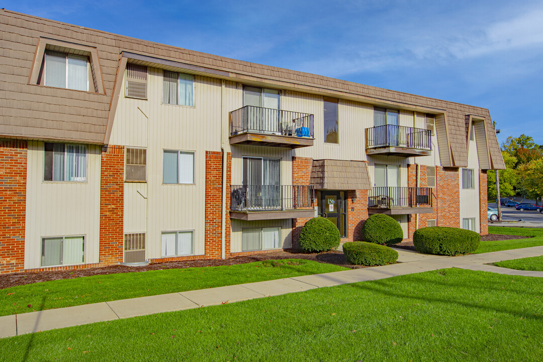 Cedar Ridge Apartments in Monroeville, PA - Foto de edificio