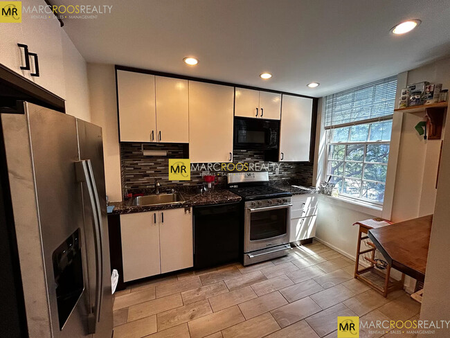property at 13 Bowdoin St