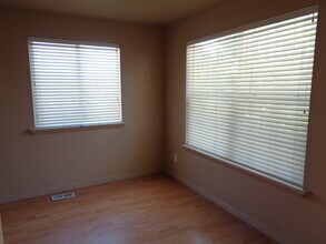 6758 W Haven Maple Dr in West Jordan, UT - Foto de edificio - Building Photo