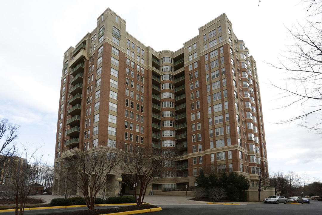 Stratford House in Reston, VA - Building Photo