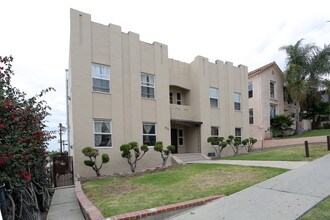 313 N Mariposa Ave in Los Angeles, CA - Building Photo - Building Photo