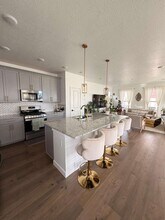 6344 W Copper Hawk Dr in South Jordan, UT - Building Photo - Building Photo