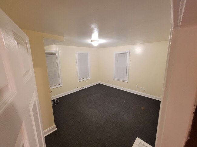 28 Bowe Ave, Unit 28 Bowe in Stratford, CT - Building Photo - Building Photo