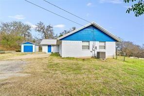 1616 N Pecos St in Lockhart, TX - Building Photo - Building Photo