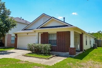 9310 Garfield Park Ln in Houston, TX - Building Photo - Building Photo