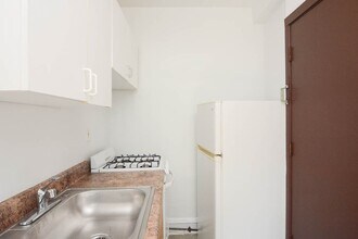 3300 W Schubert Ave in Chicago, IL - Building Photo - Building Photo