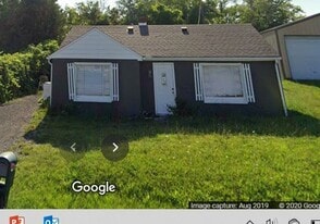 5410 Dort Hwy in Flint, MI - Building Photo