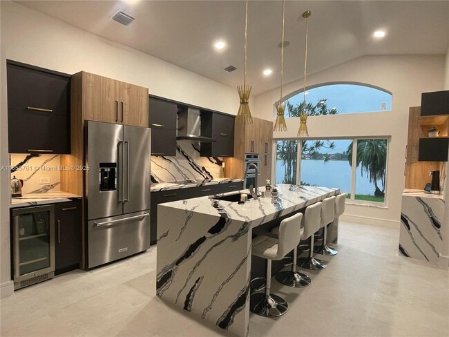 5250 NW 53rd Ave in Coconut Creek, FL - Foto de edificio - Building Photo