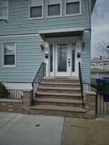89 2nd St in Medford, MA - Building Photo