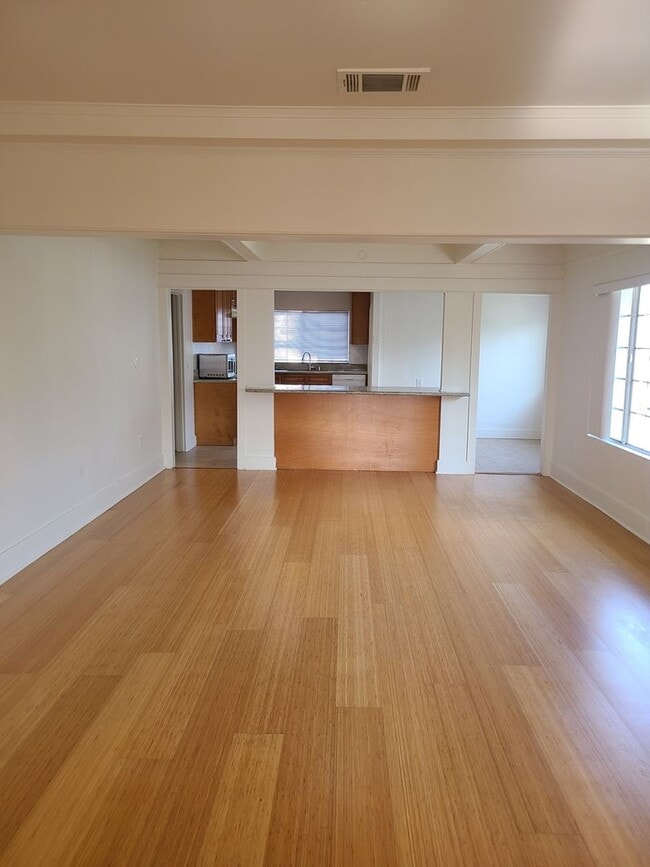 522 N Hobart Blvd in Los Angeles, CA - Building Photo - Building Photo