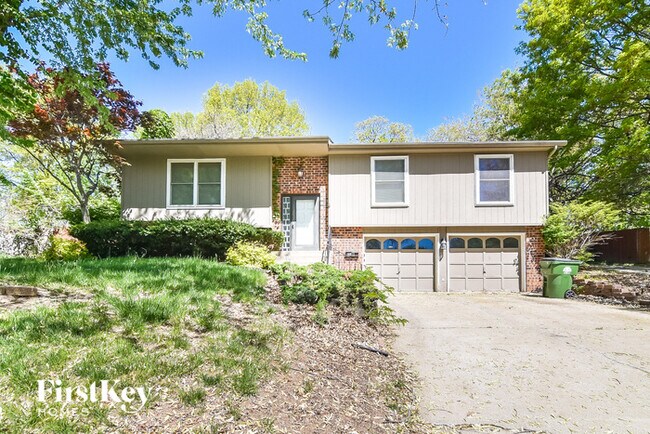 10812 Gregory Ln photo'