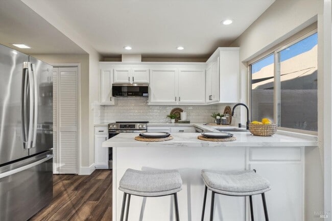 property at 5258 El Mercado Pkwy
