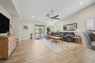 18183 W Desert Ln in Surprise, AZ - Building Photo - Building Photo