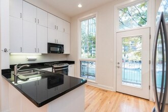 436 E North Water St in Chicago, IL - Building Photo - Building Photo