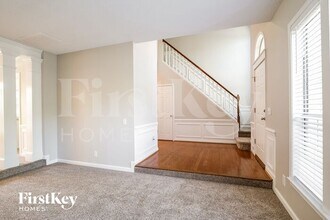 11209 Longhedge Ln in Charlotte, NC - Building Photo - Building Photo