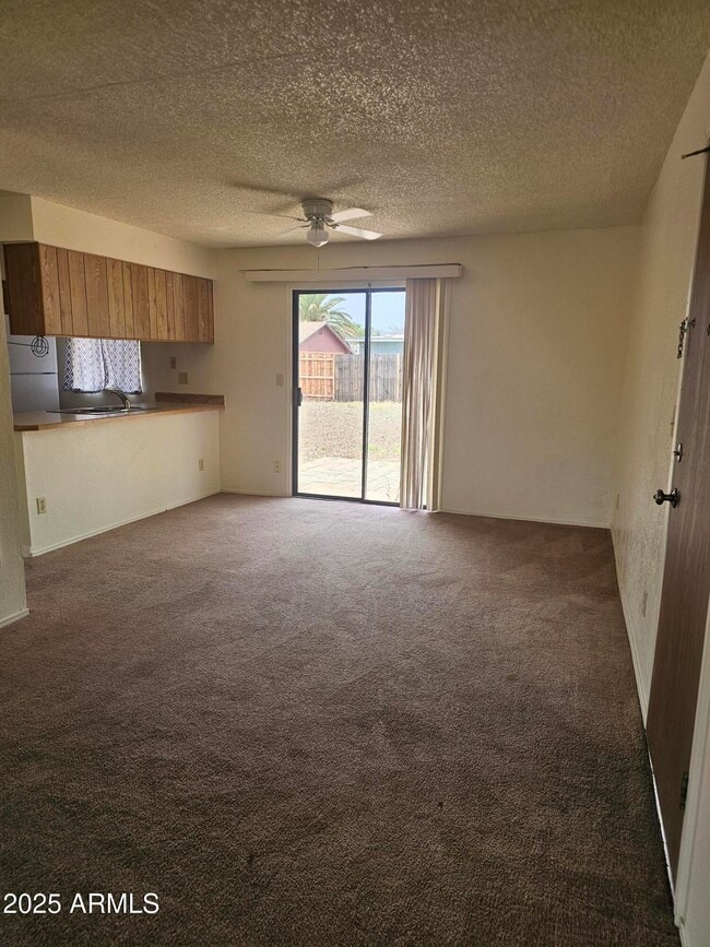 1064 E Acacia Dr in Sierra Vista, AZ - Building Photo - Building Photo