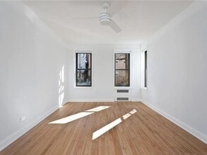 415 Ocean Pkwy in Brooklyn, NY - Building Photo - Building Photo