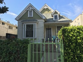 1927-1935 Bonsallo Ave in Los Angeles, CA - Building Photo - Building Photo