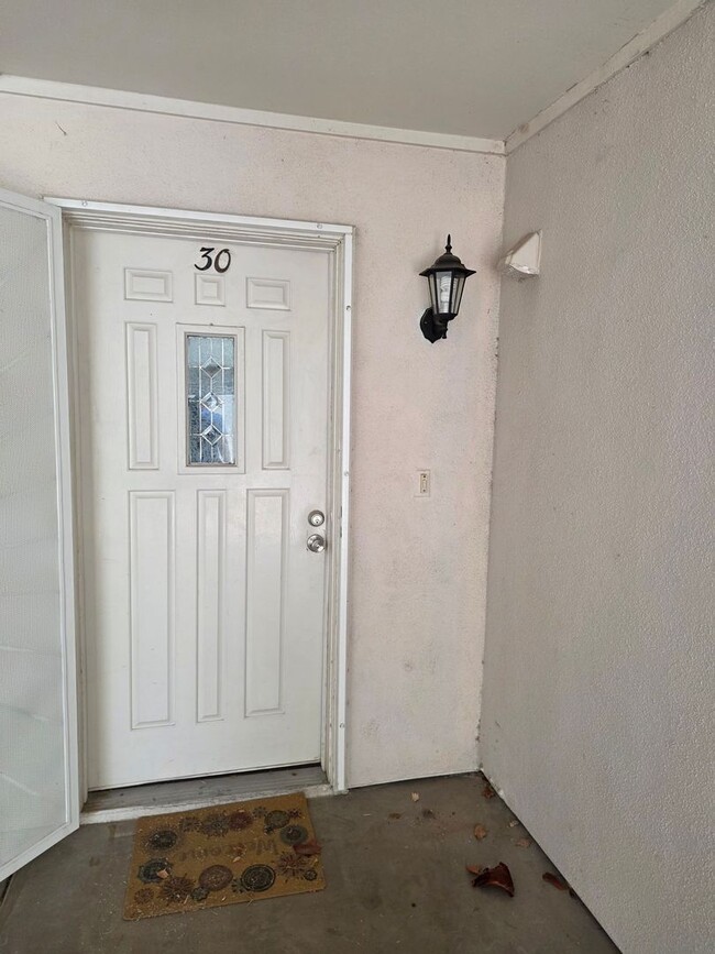 1800 Club House Dr in Bullhead City, AZ - Building Photo - Building Photo