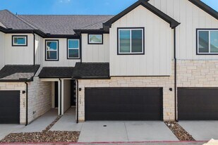 2600 Gattis School Rd in Round Rock, TX - Building Photo