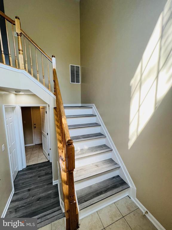 6023 Anne Marie Terrace in Centreville, VA - Building Photo - Building Photo