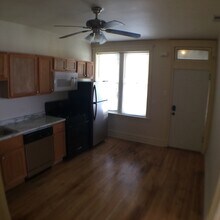 837 W 33rd Pl in Chicago, IL - Building Photo - Building Photo