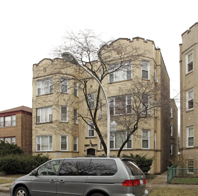 6157-6159 N Hamilton Ave in Chicago, IL - Building Photo - Building Photo