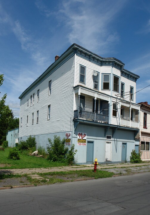 1007-1011 Bleecker St in Utica, NY - Building Photo