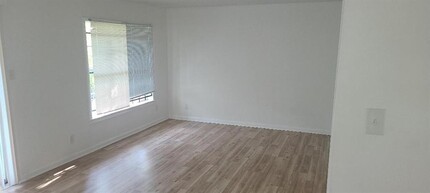 4423 Knotty Oaks Trail in Houston, TX - Building Photo - Building Photo