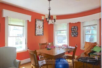 62 Liberty Ave in Somerville, MA - Foto de edificio - Building Photo