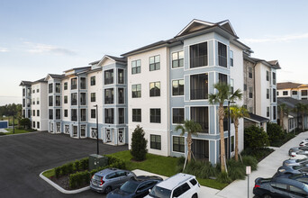 Vintage Horizon West in Winter Garden, FL - Building Photo - Building Photo