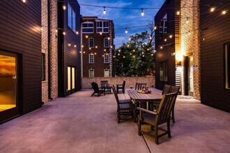 3206 West End Cir in Nashville, TN - Building Photo - Building Photo